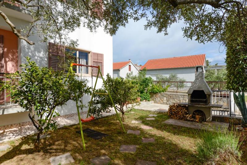 Apartments Yo Lee Bibinje Εξωτερικό φωτογραφία